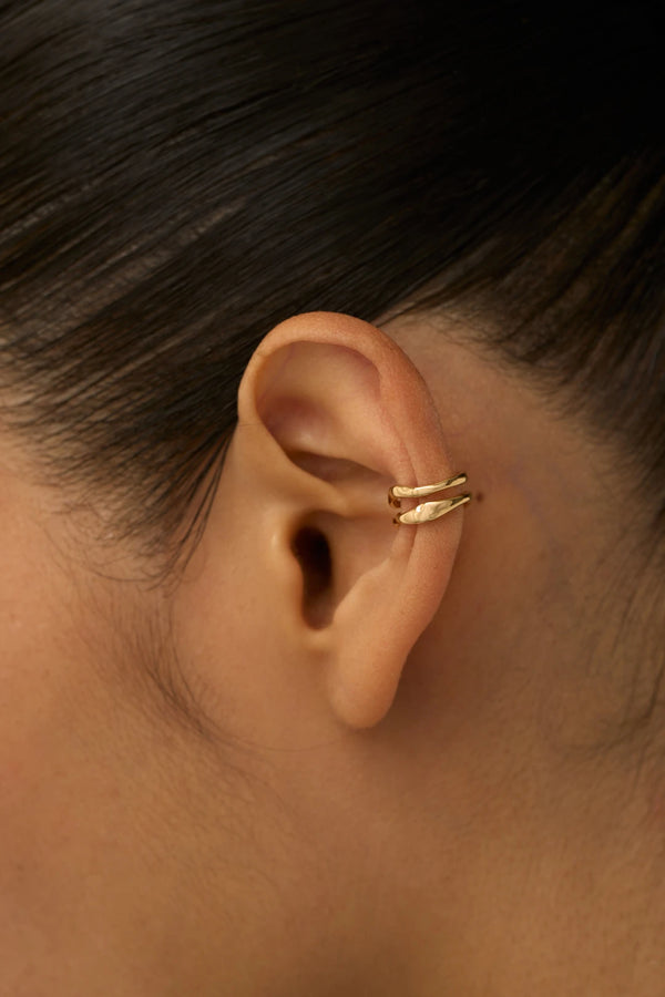 Ripple Hammered Earcuff