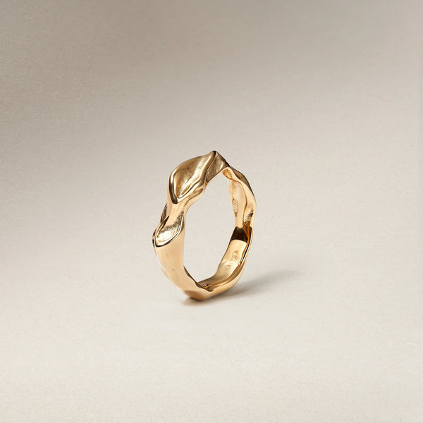 Midnight Ring