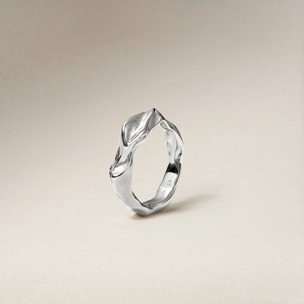 Midnight Ring