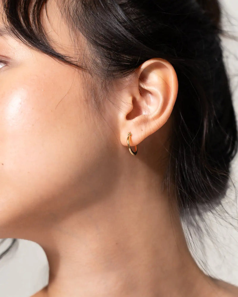 Flat Crescent Hoop