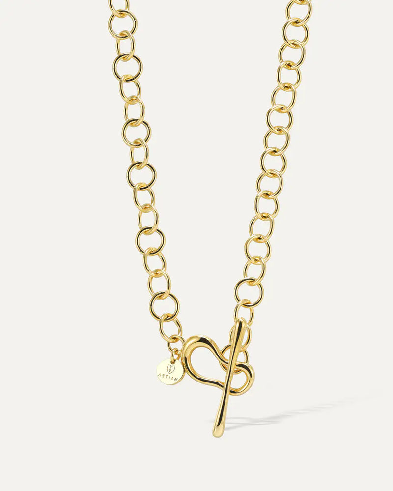 Loop Necklace